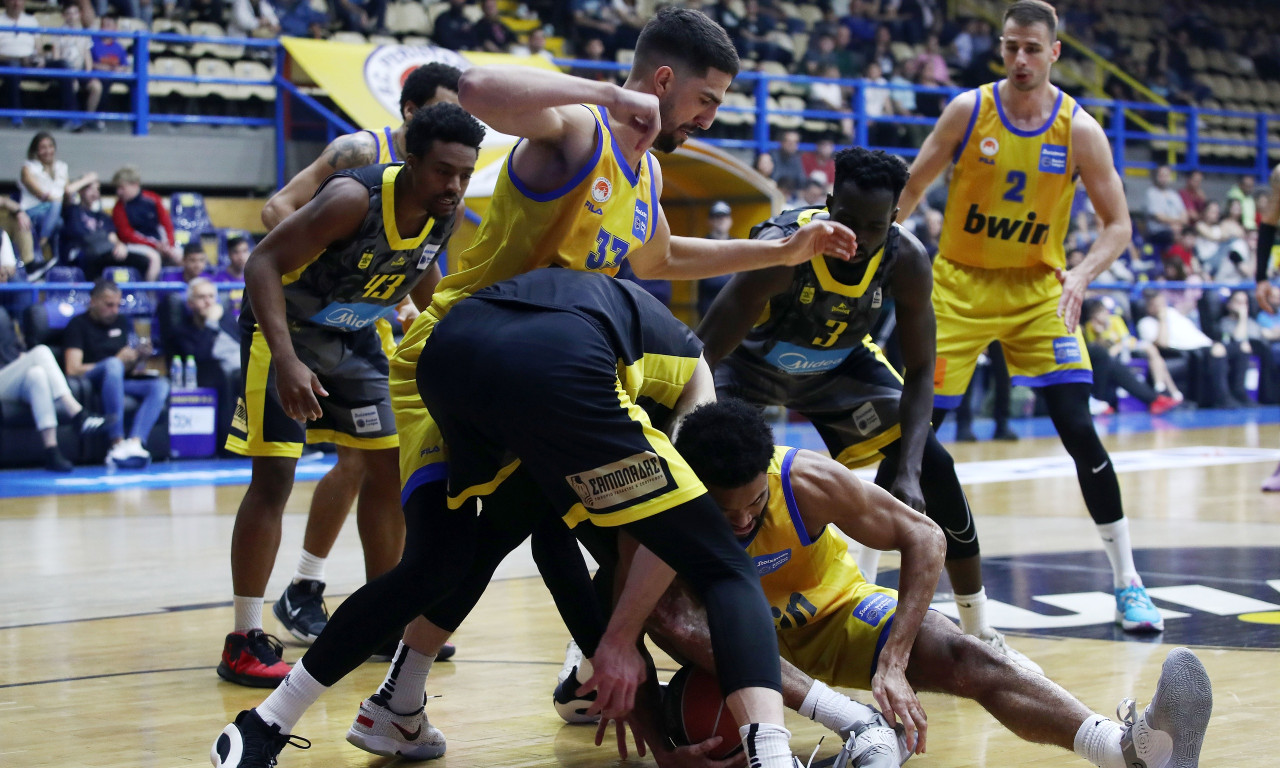 Basket League: Πέρασε απ' το Περιστέρι ο Άρης, νίκες για Προμηθέα και Μαρούσι