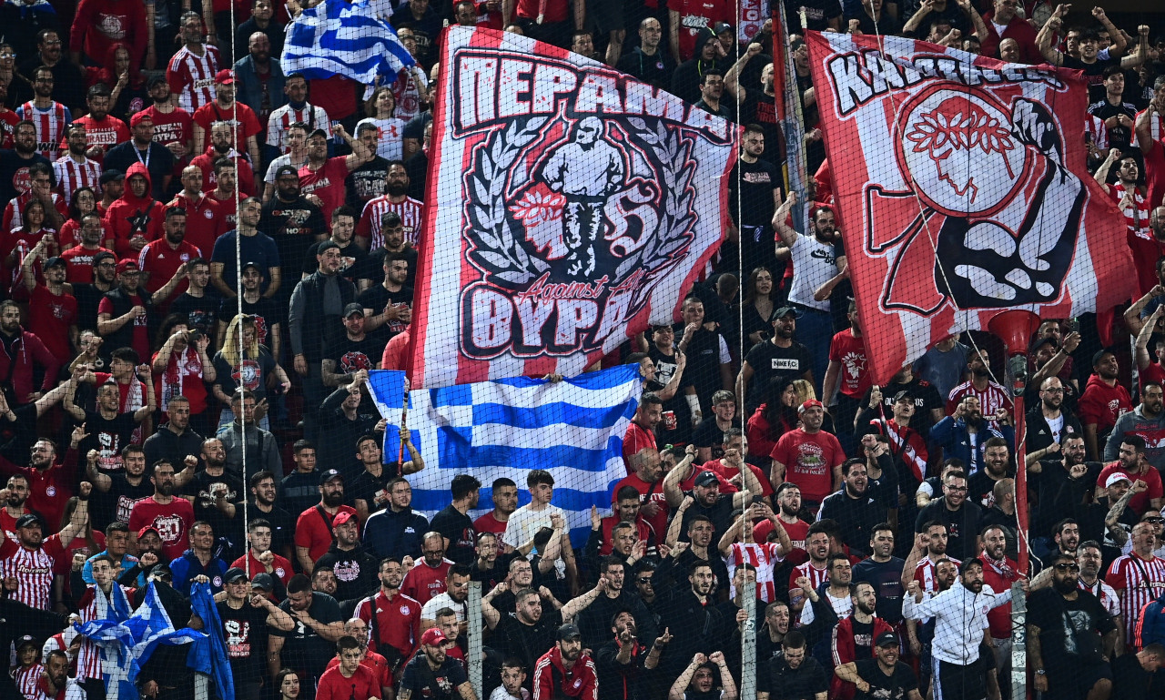 Ολυμπιακός - ΠΑΟΚ: Κρούει τον κώδωνα η «ερυθρόλευκη» ΠΑΕ - Το μήνυμα στον κόσμο