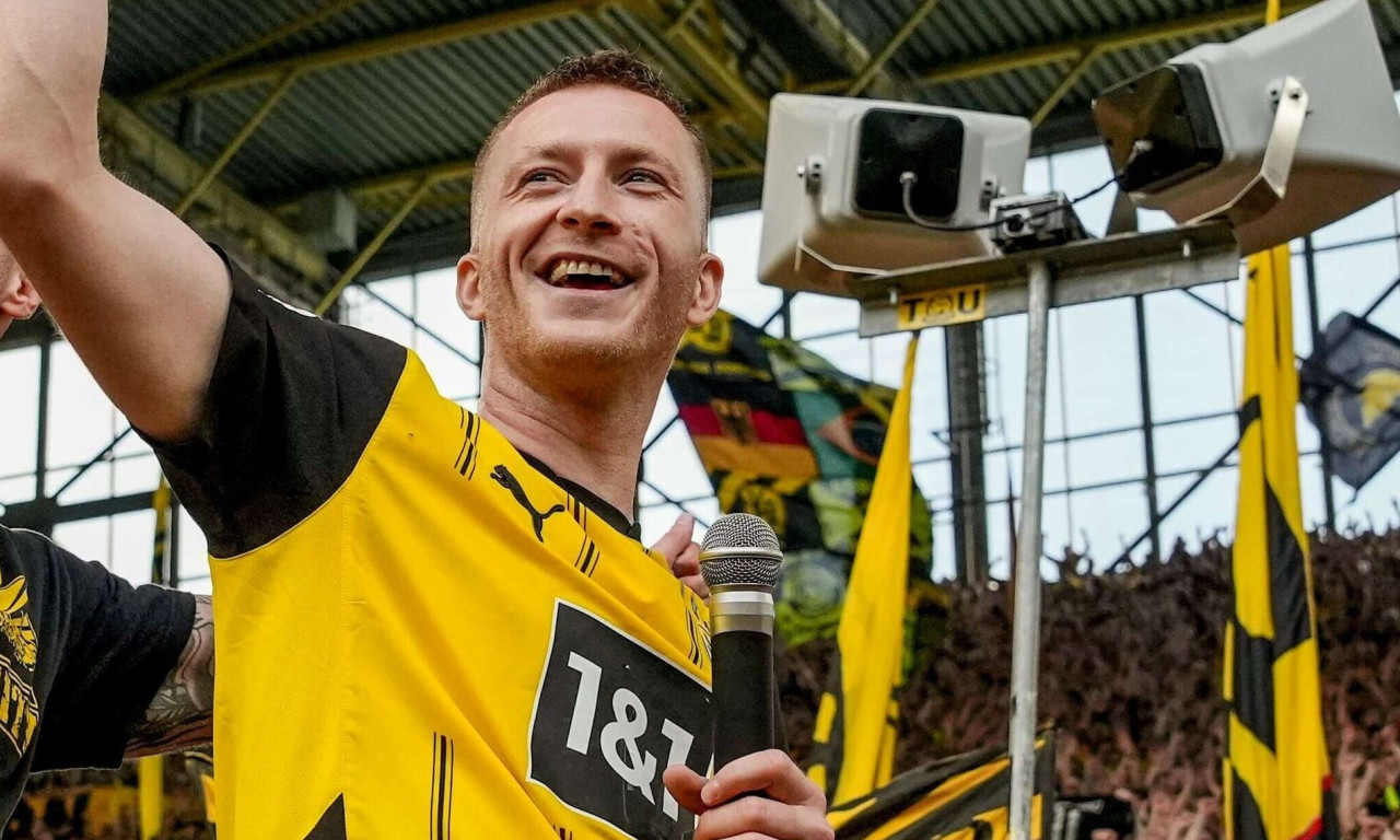 Κέρασε μπύρα τους φιλάθλους για το αντίο του ο Μάρκο Ρόις!