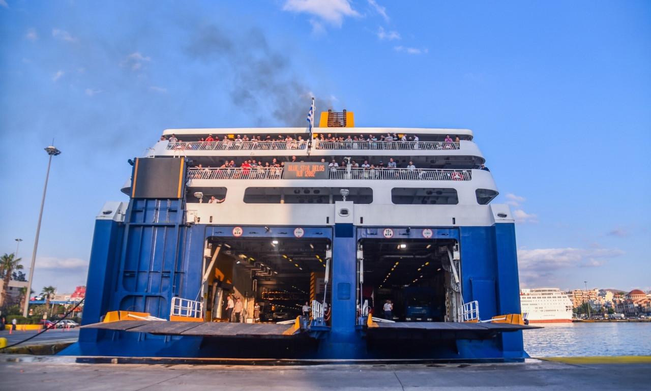 Στα ύψη οι τιμές για τα ακτοπλοϊκά εισιτήρια