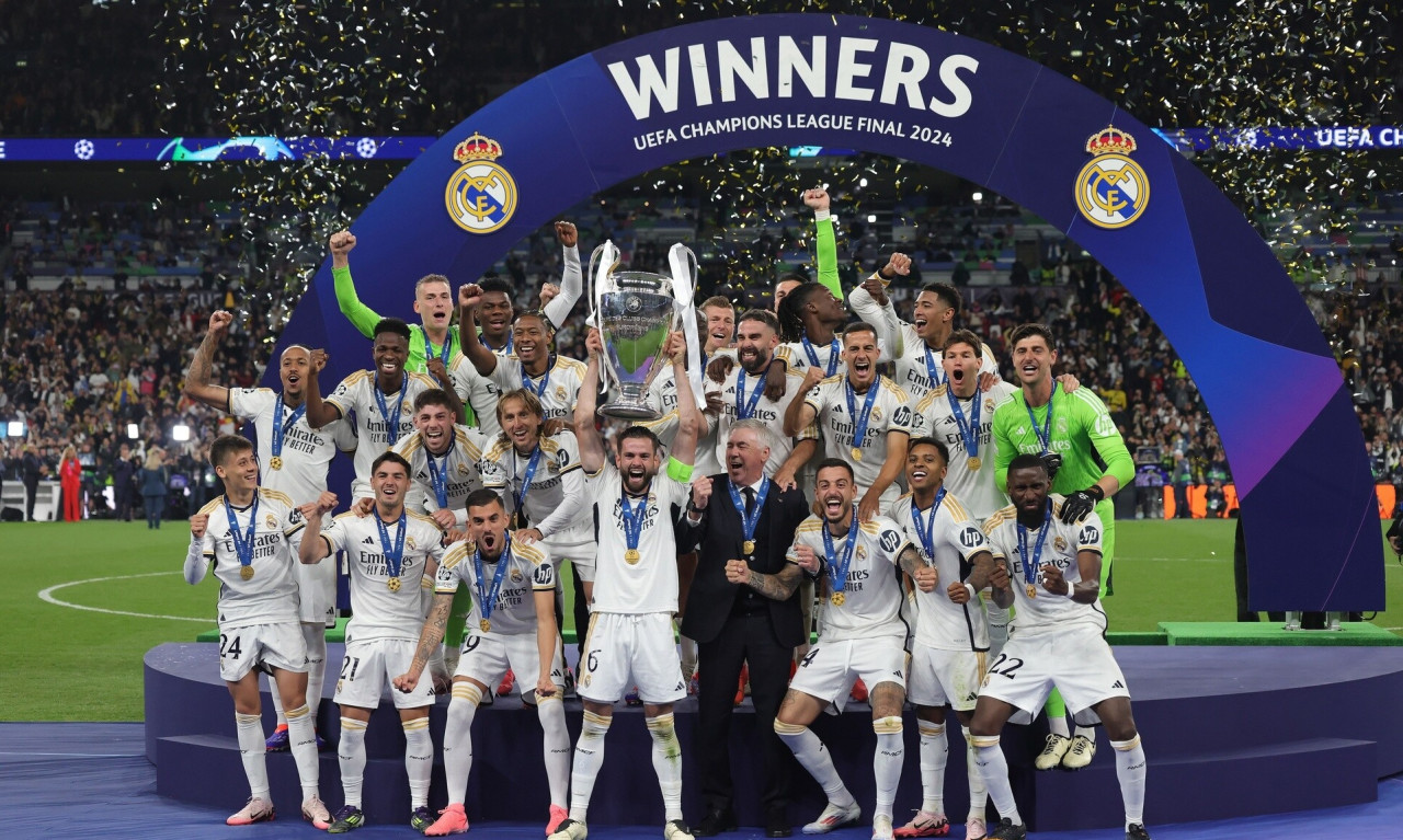 Champions League: Η απονομή του 15ου στην Ρεάλ - Έτσι «σκότωσε» τη Ντόρτμουντ (videos)
