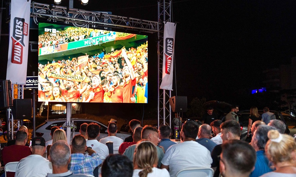 Ποια τραγούδια αφιερώνουν οι φίλαθλοι στους παίκτες του Ευρωπαϊκού;