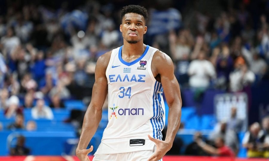 Γιάννης Αντετοκούνμπο: Στη λίστα του ESPN με τους 100 κορυφαίους αθλητές του 21ου αιώνα!