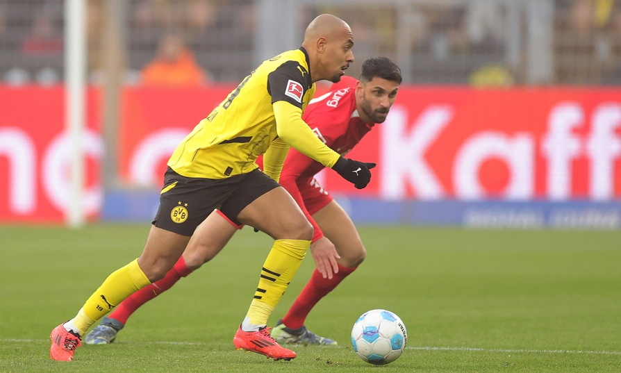 Bundesliga: Η Ντόρτμουντ παραχωρεί τον Μάλεν