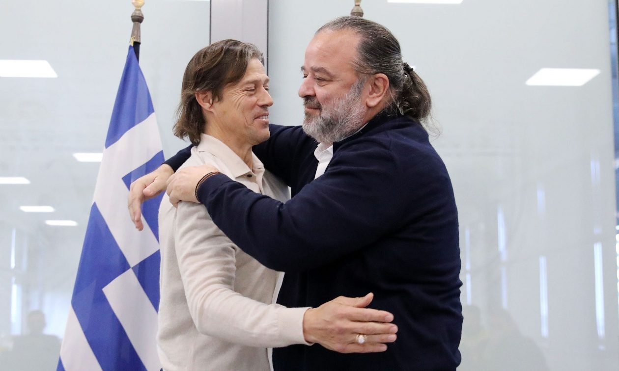 ΑΕΚ: Ο Ηλιόπουλος για την παραμονή Αλμέιδα - «Κάποιους τους ενοχλεί, vamos Ματίας»