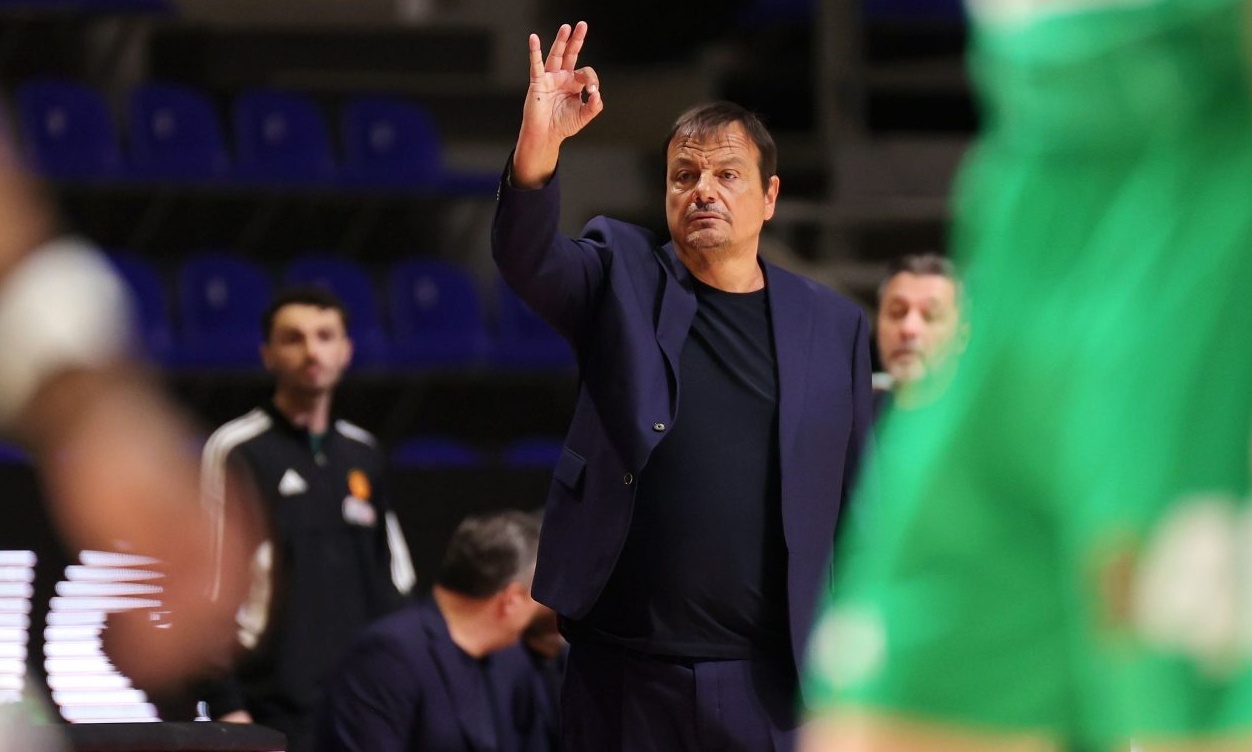 Αταμάν: «Σημαντικό αποτέλεσμα, θαύμα που νικήσαμε με τον τρόπο που παίξαμε»