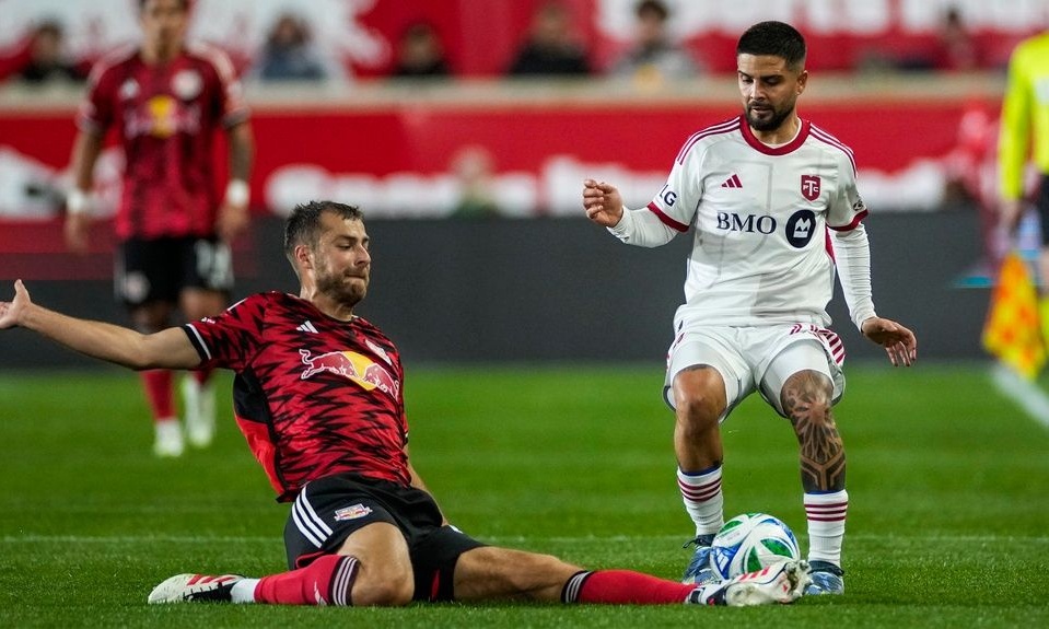 MLS: Με… άρωμα Ελλάδας θα παίζει η Τορόντο FC – Αλυσίδα σουβλατζίδικων έγινε χορηγός της!