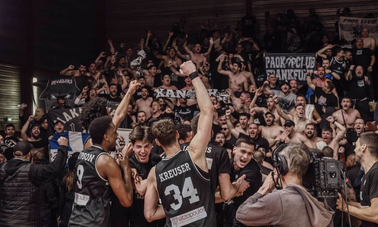 ΠΑΟΚ: Πανικός στη Θεσσαλονίκη! Αποθεωτική υποδοχή στο αεροδρόμιο