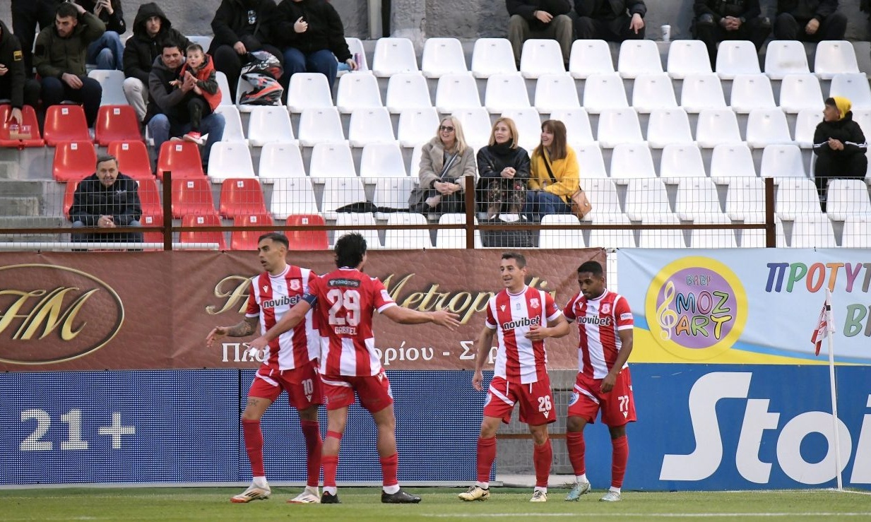 Πανσερραϊκός – Athens Kallithea 3-1: Νίκη μισή παραμονή σε ματς πραγματικό ντέρμπι
