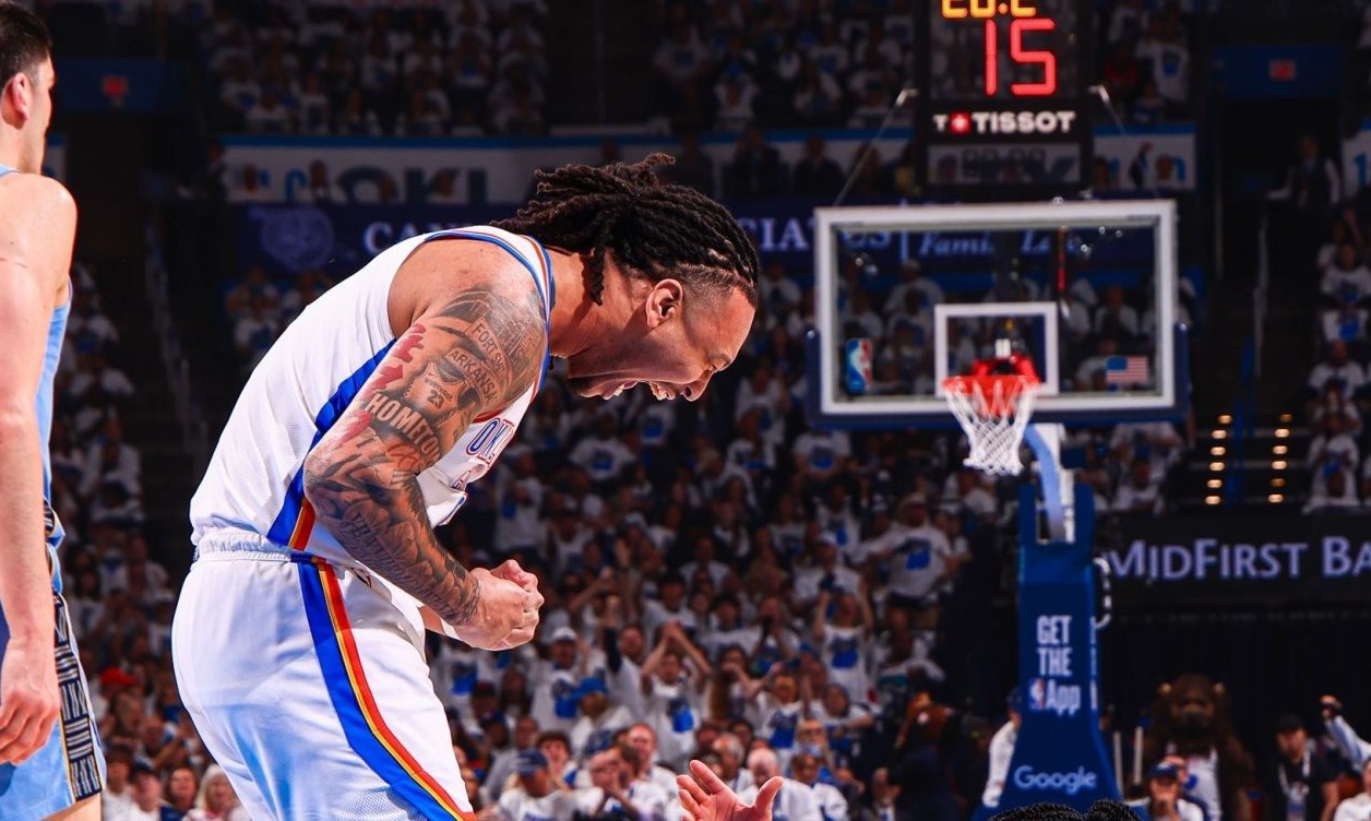 NBA: Άστραψαν και βρόντηξαν οι Θάντερ, 1-0 για Σέλτικς, Ουόριορς, Κλίβελαντ- Δείτε τα highlights