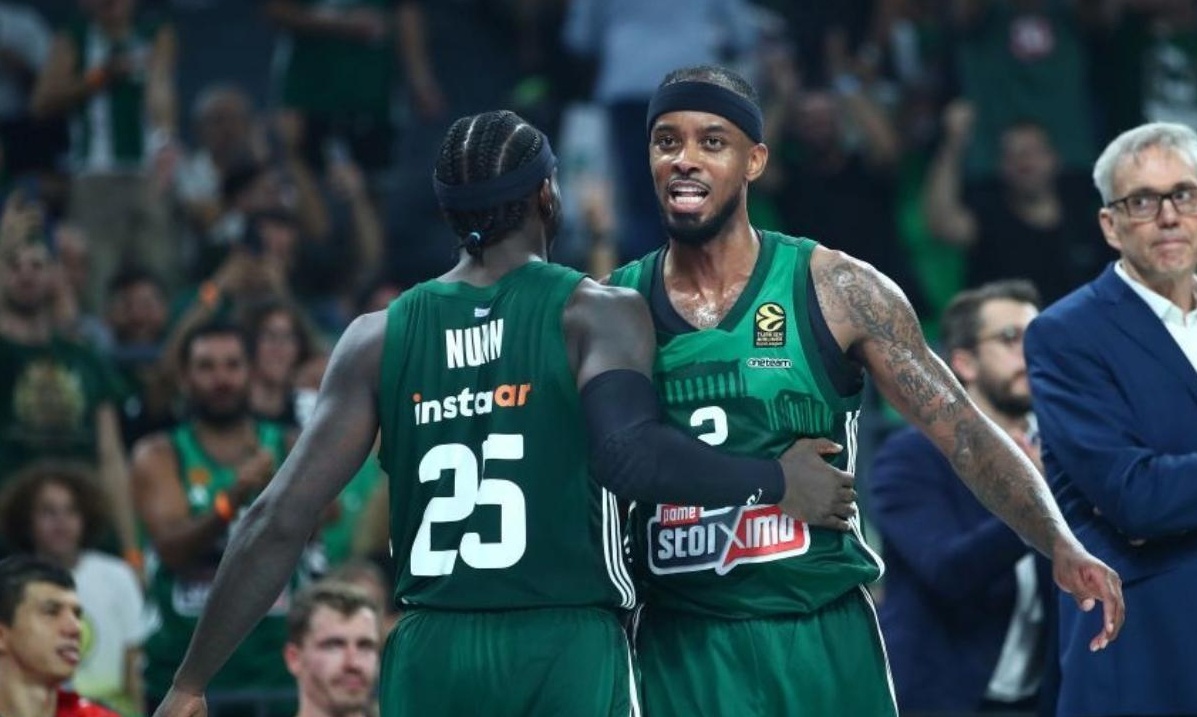 Μπράουν: «Αξίζει το MVP ο Ναν»