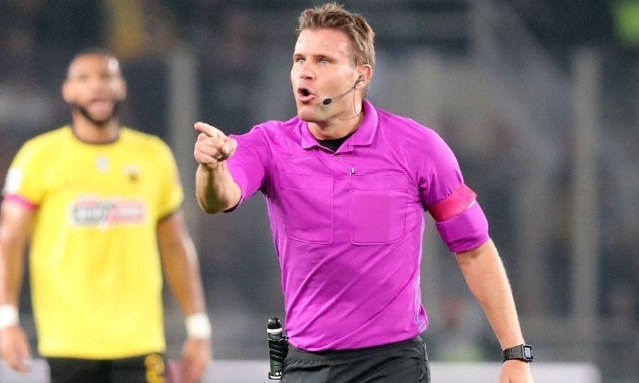 Η UEFA προειδοποιεί την Ελλάδα: «Υπερβολική εξάρτηση από ξένους διαιτητές»