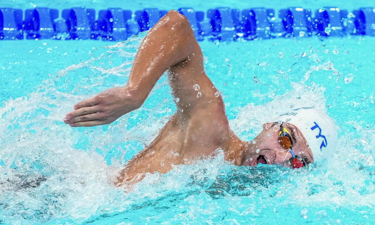 Παγκόσμιο Πρωτάθλημα Υγρού Στίβου: Πανελλήνιο ρεκόρ ο Μάρκος και πρόκριση στα ημιτελικά