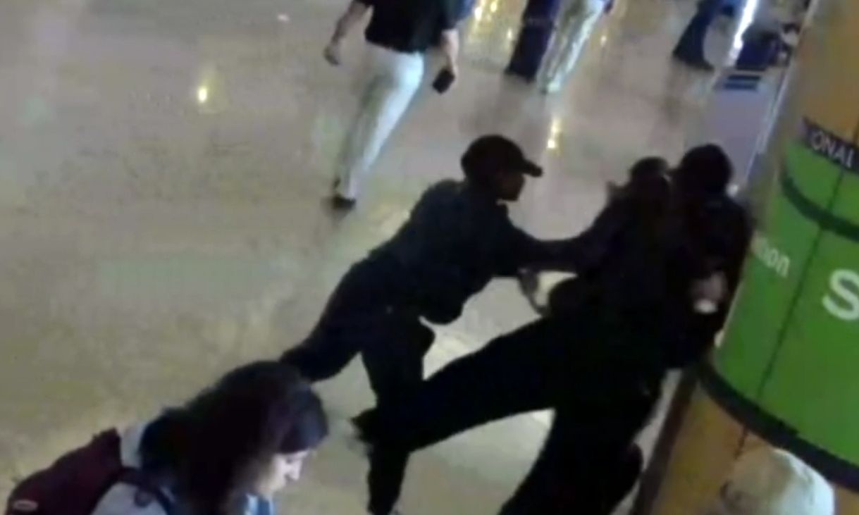 Χρυσή Ολυμπιονίκης επιτέθηκε στον σύντροφό της - Δείτε βίντεο
