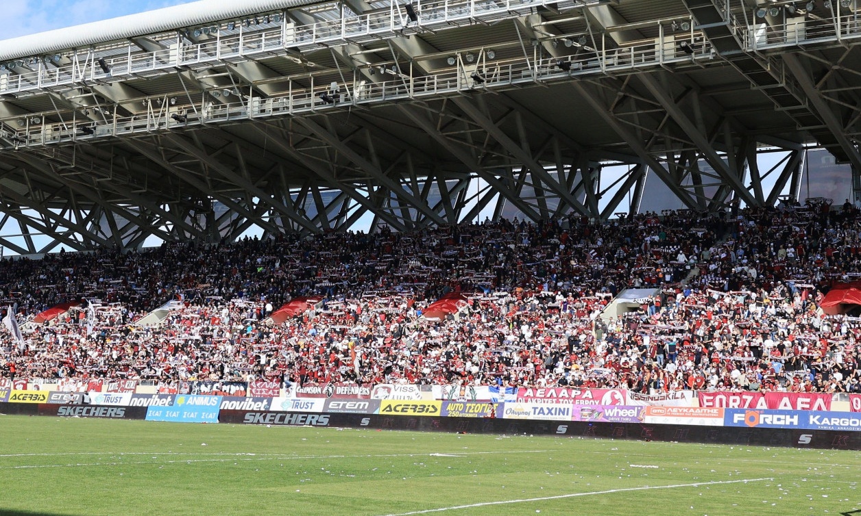 ΑΕΛ: Γιγαντοοθόνη έξω από την AEL FC Arena για το ματς με τον ΠΑΟΚ