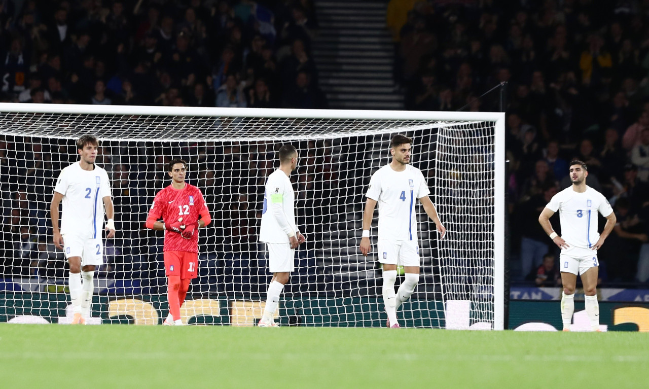 Σκωτία – Ελλάδα 3-1: «Μπλακ άουτ» μετά το γκολ του Τσιμίκα και «τελικός» στη Δανία!