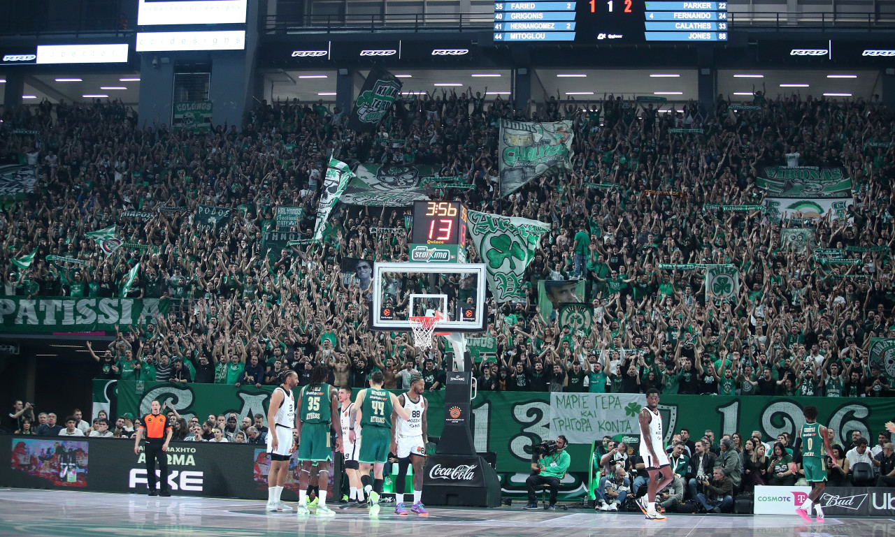 Θύρα 13: «Όλοι κασκόλ, ομπρέλα δεν χρειάζεται»!