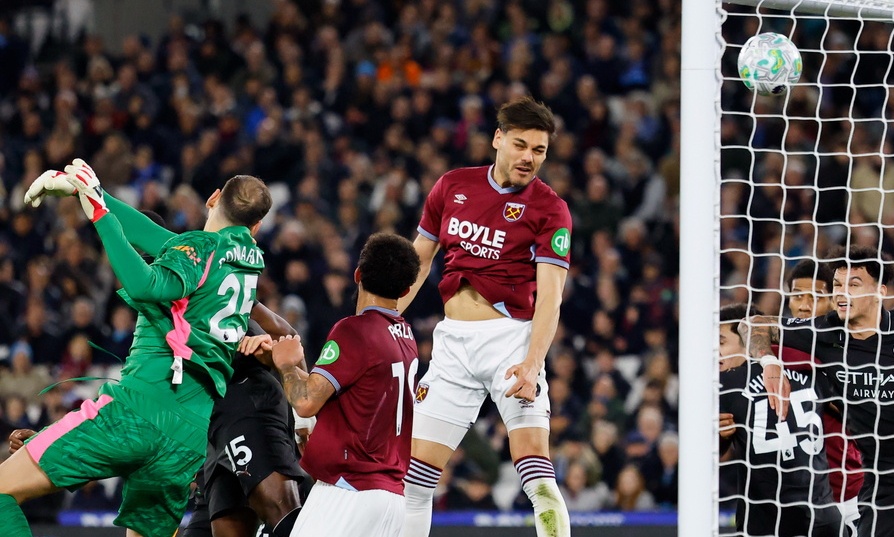 Premier League: «Δώρο» Μαυροπάνου σε Άρσεναλ - Έγραψε ιστορία ο 16χρονος Ντάουμαν