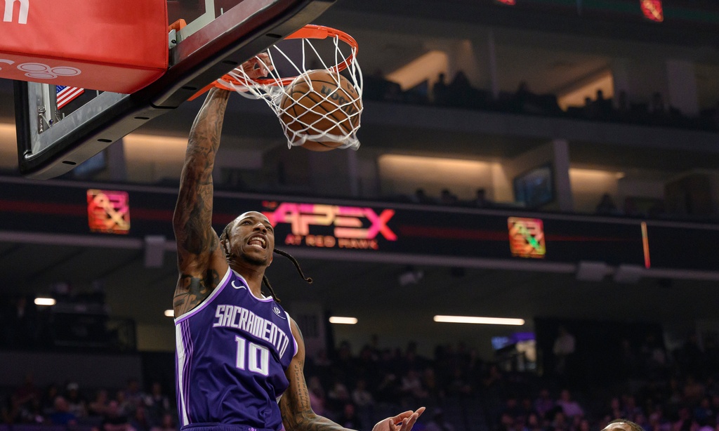 NBA: Μυθική εμφάνιση από τον 36χρονο ΝτεΡόζαν – Όλα τα αποτελέσματα (16/03)