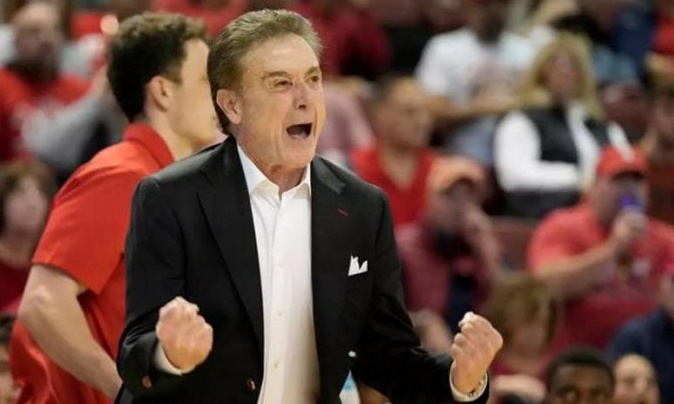 March Madness: Πιτίνο και Λιοτόπουλος συνεχίζουν ακάθεκτοι στους «16» (vid)