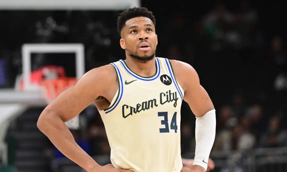 NBA: Κοντά στην έξοδο από τους Μπακς ο Αντετοκούνμπο - Εξετάζονται προτάσεις για ανταλλαγή