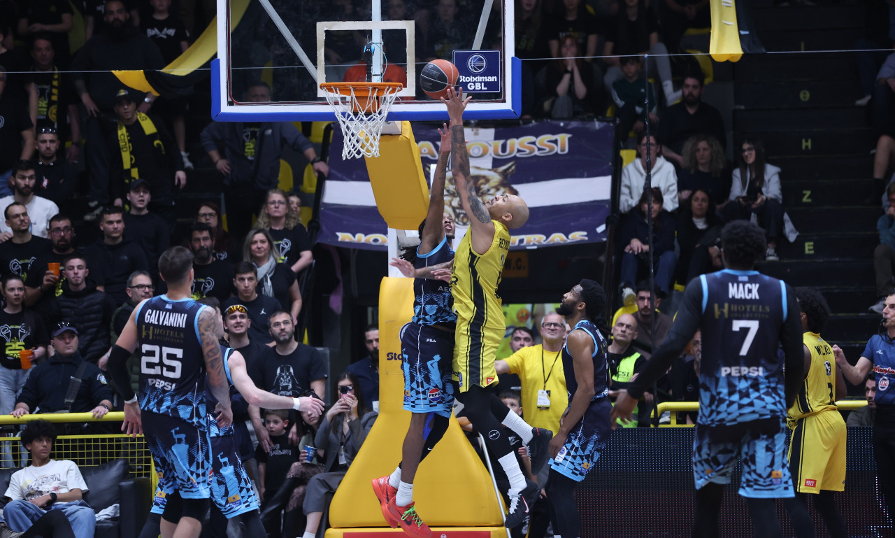 Greek Basketball League: «Ζωντανό» το Μαρούσι με θρίαμβο επί του Κολοσσού