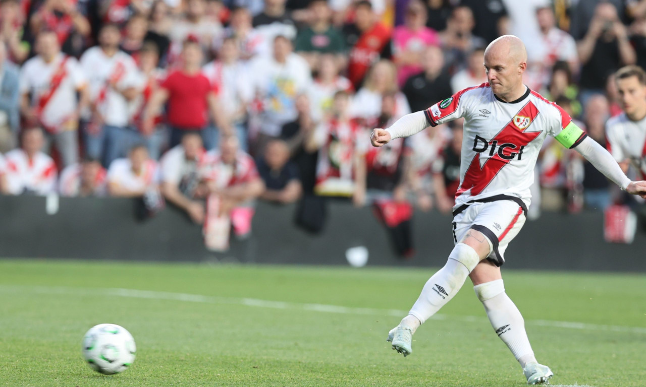 Conference League: Μεγάλες «μάχες» σε Μαδρίτη και Κρακοβία για μια θέση στον τελικό