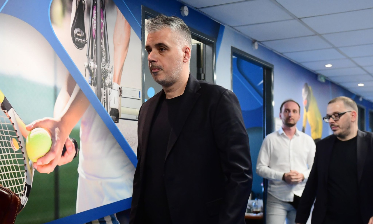 Κοντός: «Έχουμε μπροστά μας σύστημα που μας πολεμά με λύσσα - Μια γροθιά μέχρι το πραγματικό τέλος»