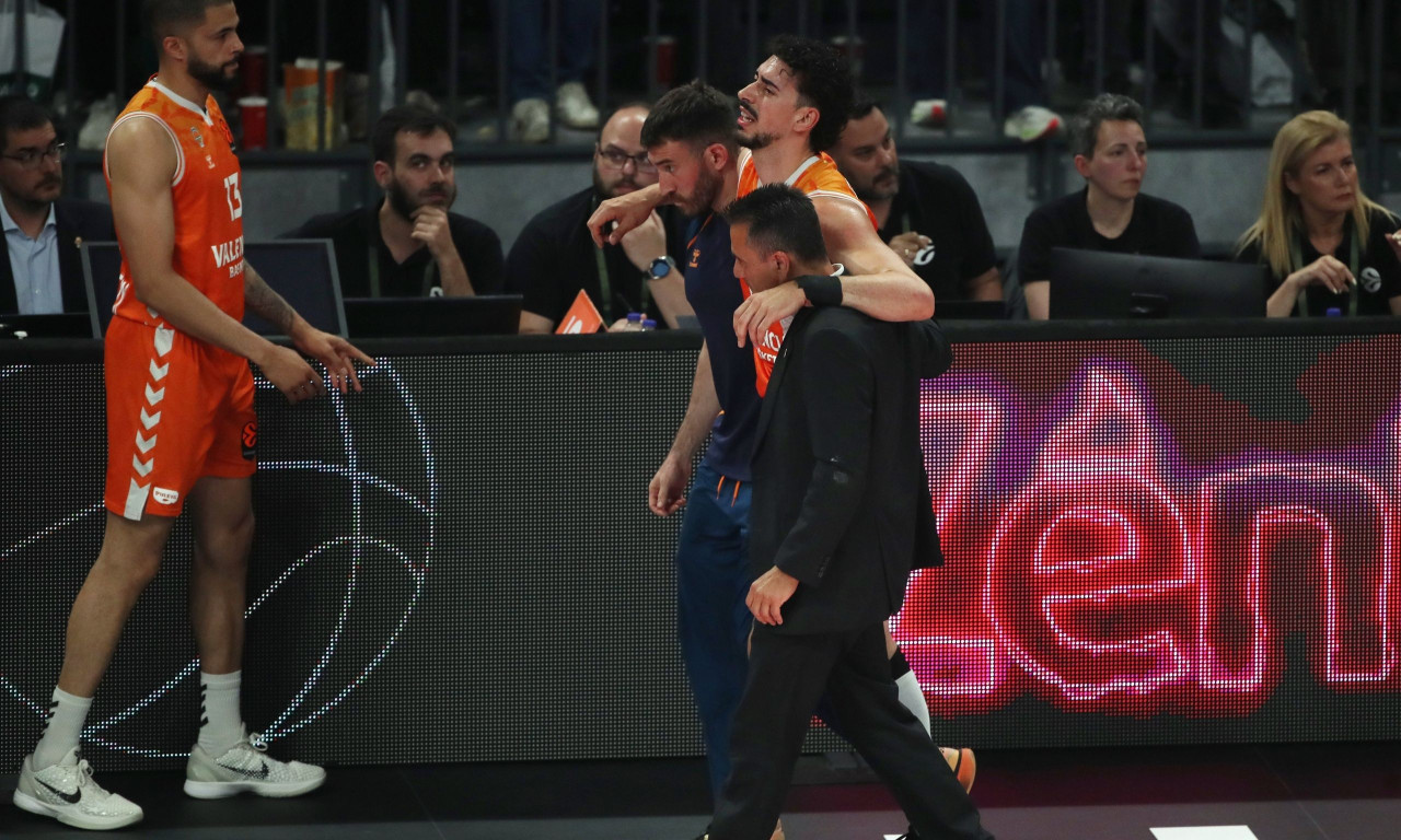 Νοκ άουτ ο Πουέρτο για το Game 4 – Με δεμένο πόδι ο παίκτης της Βαλένθια