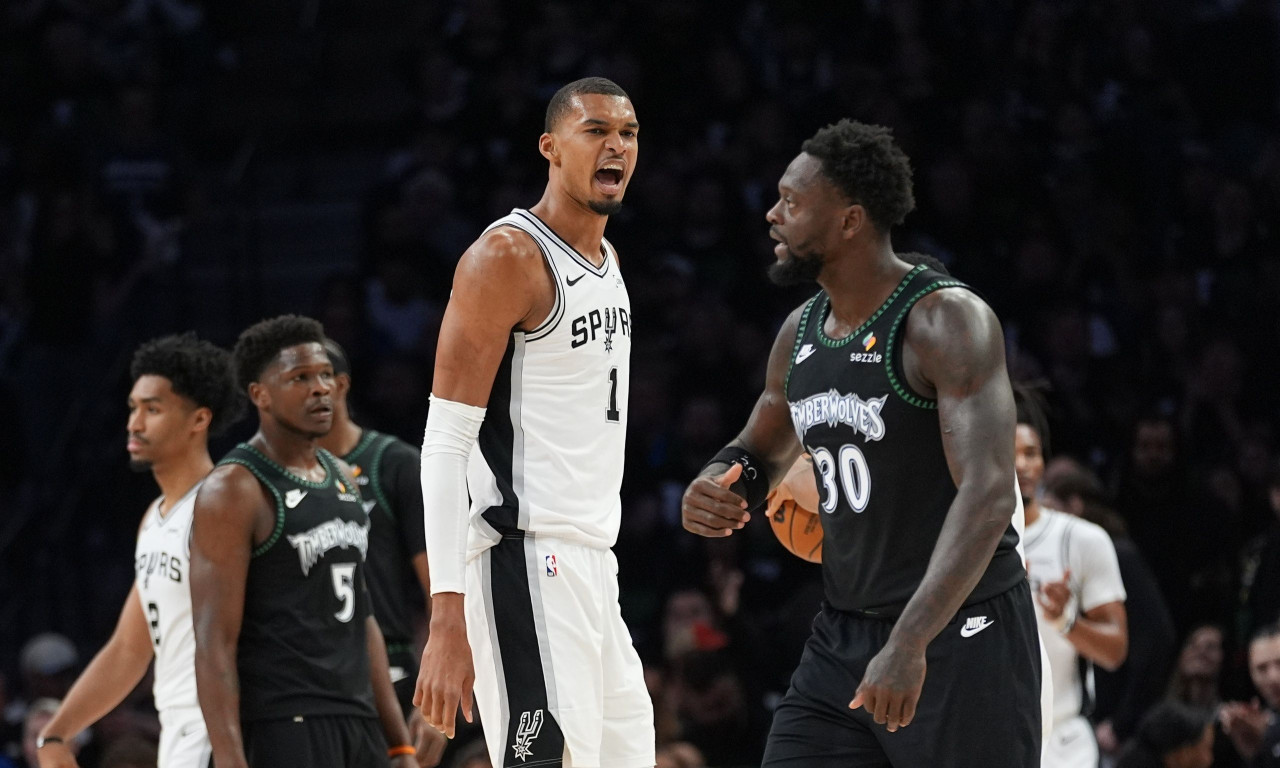NBA Playoffs: Ασταμάτητος ο Γουεμπανιαμά και… 2-1 οι Σπερς κόντρα στους Τίμπεργουλβς
