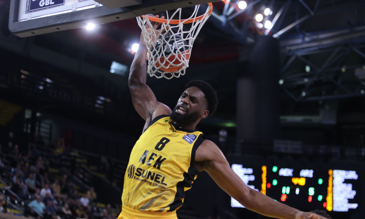 ΑΕΚ-Άρης 87-81: Έκανε το πρώτο βήμα η «Ένωση»