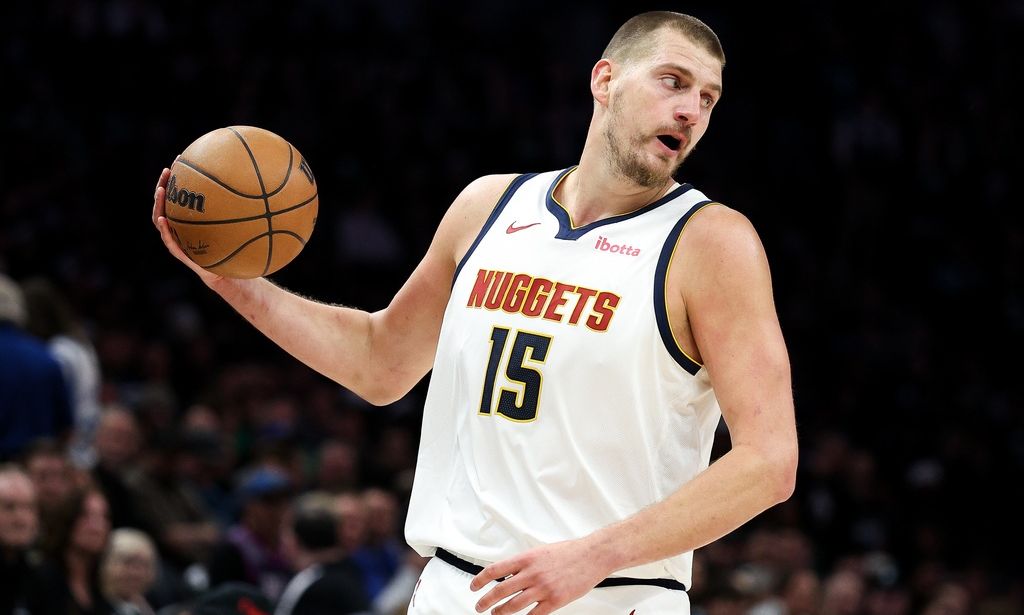 NBA: Ανακοινώθηκαν οι κορυφαίες πεντάδες της σεζόν