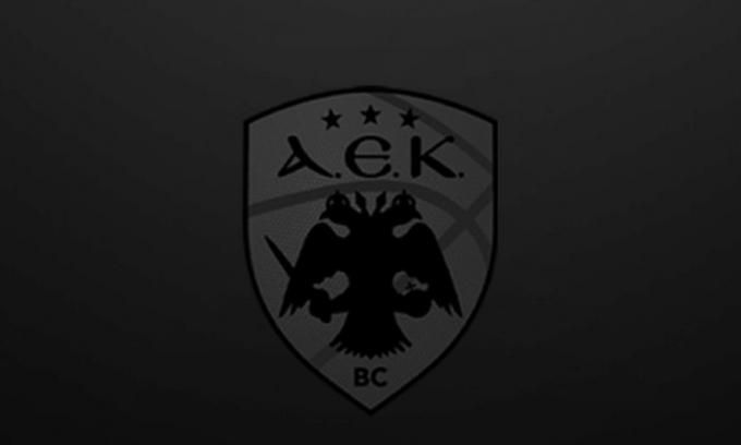 ΑΕΚ για την απώλεια του πατέρα του Φλιώνη: «Κουράγιο αρχηγέ»