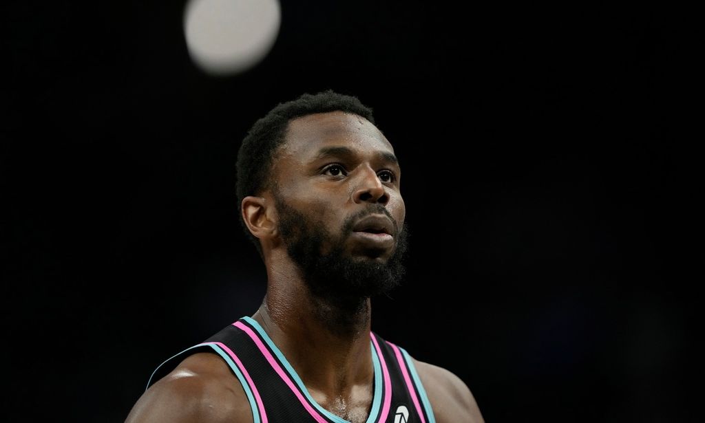 NBA: Υπογράφει νέο συμβόλαιο με τους Χιτ ο Γουίγκινς