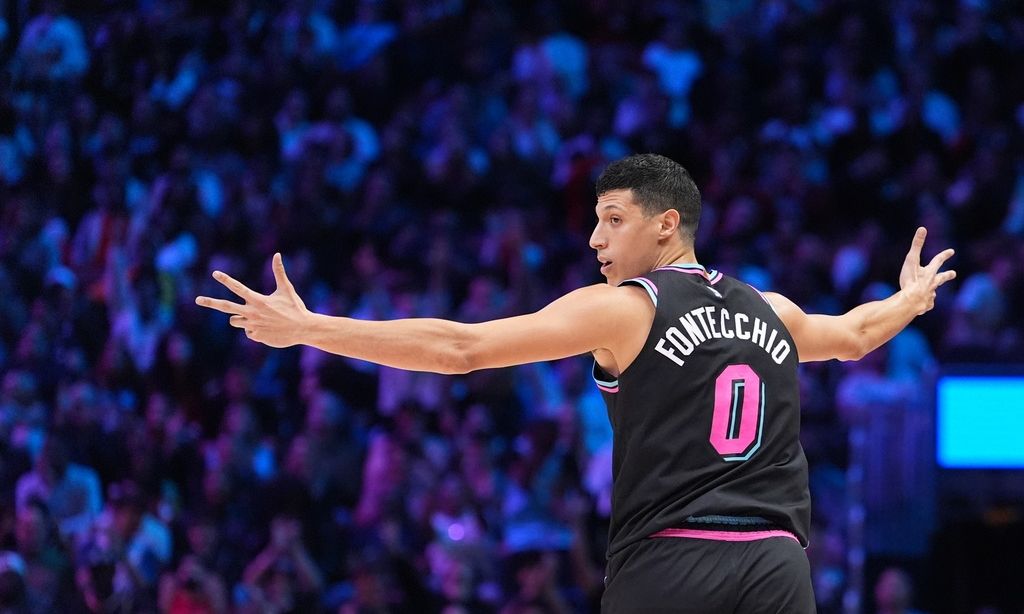 NBA: Συμπαίκτης του Αντετοκούνμπο στους Χιτ ο Φοντέκιο