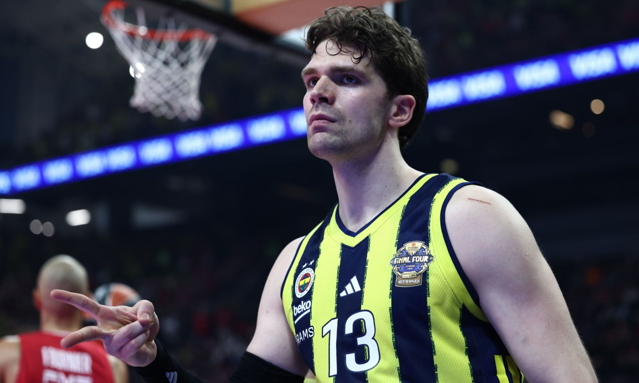 NBA: Οι Μάβερικς απέκτησαν τον Αλντάμα και τα δικαιώματα του Μπιμπέροβιτς