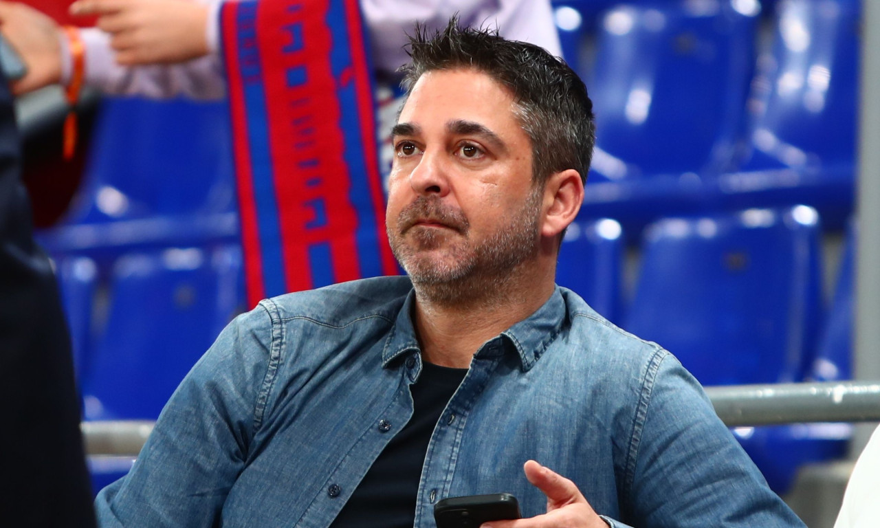 «Παραμένει στη Μπαρτσελόνα ο Ναβάρο σε νέο πόστο»