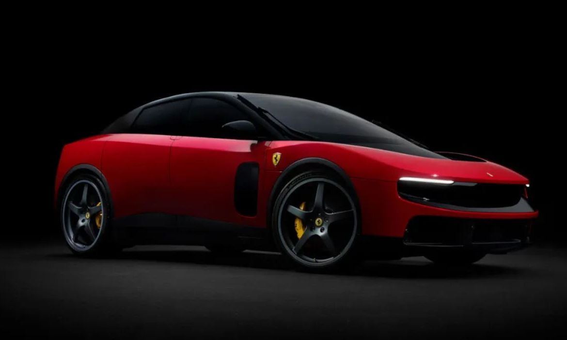 Ποια είναι η Ferrari που όλοι κορόιδευαν, αλλά ξεπούλησε μέσα σε δύο μήνες;