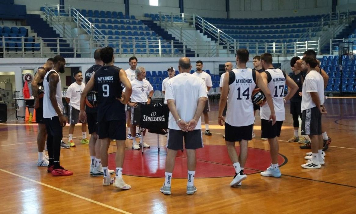 «Έπιασαν» δουλειά στη Μύκονο