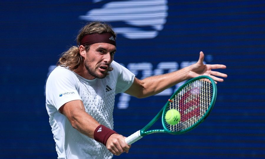 US Open: Στον δεύτερο γύρο με απίστευτη ανατροπή ο Τσιτσιπάς!