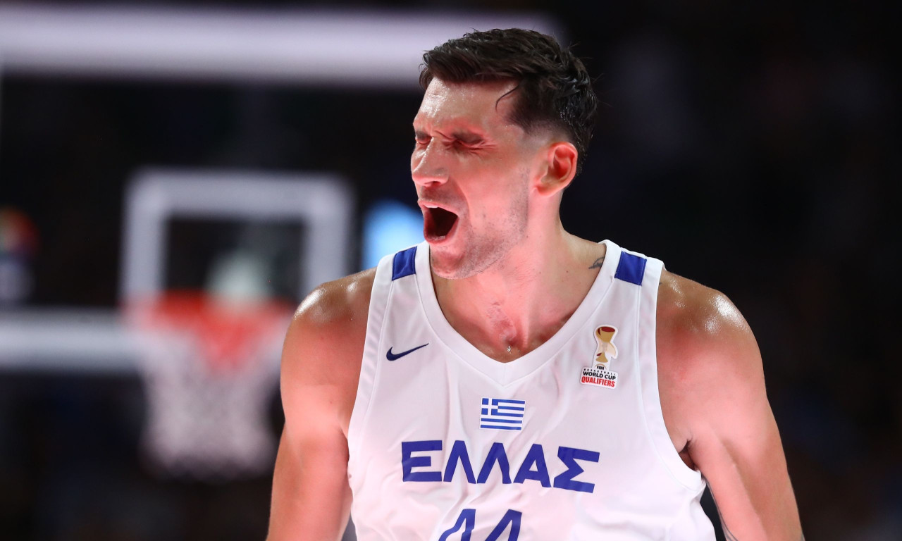 Η Εθνική πήρε το «θρίλερ» με την Ισπανία στην παράταση με βραδιά καριέρας από Μήτογλου και Ντόρσεϊ