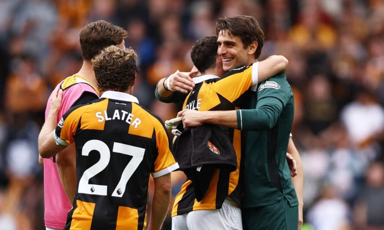 Premier League: Παραμένει αήττητη Χαλ με «κέρβερο» Τζολάκη