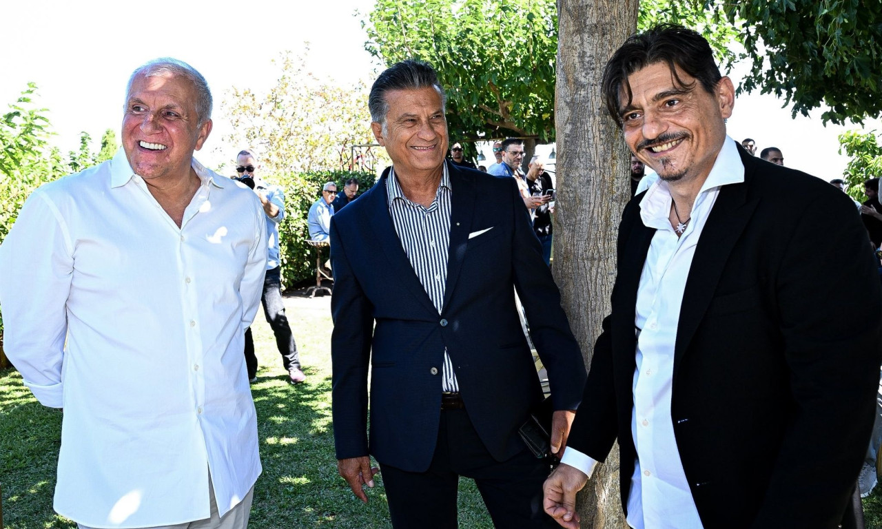 Η συγκινητική ανάρτηση του Δ. Γιαννακόπουλου: «Μερικές ιστορίες δεν τελειώνουν ποτέ»