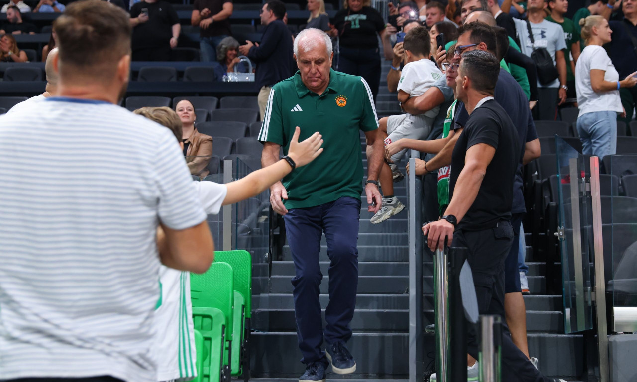 «Σείστηκε» το T-Center στην επιστροφή του Ομπράντοβιτς μετά από 5.224 μέρες (vid)