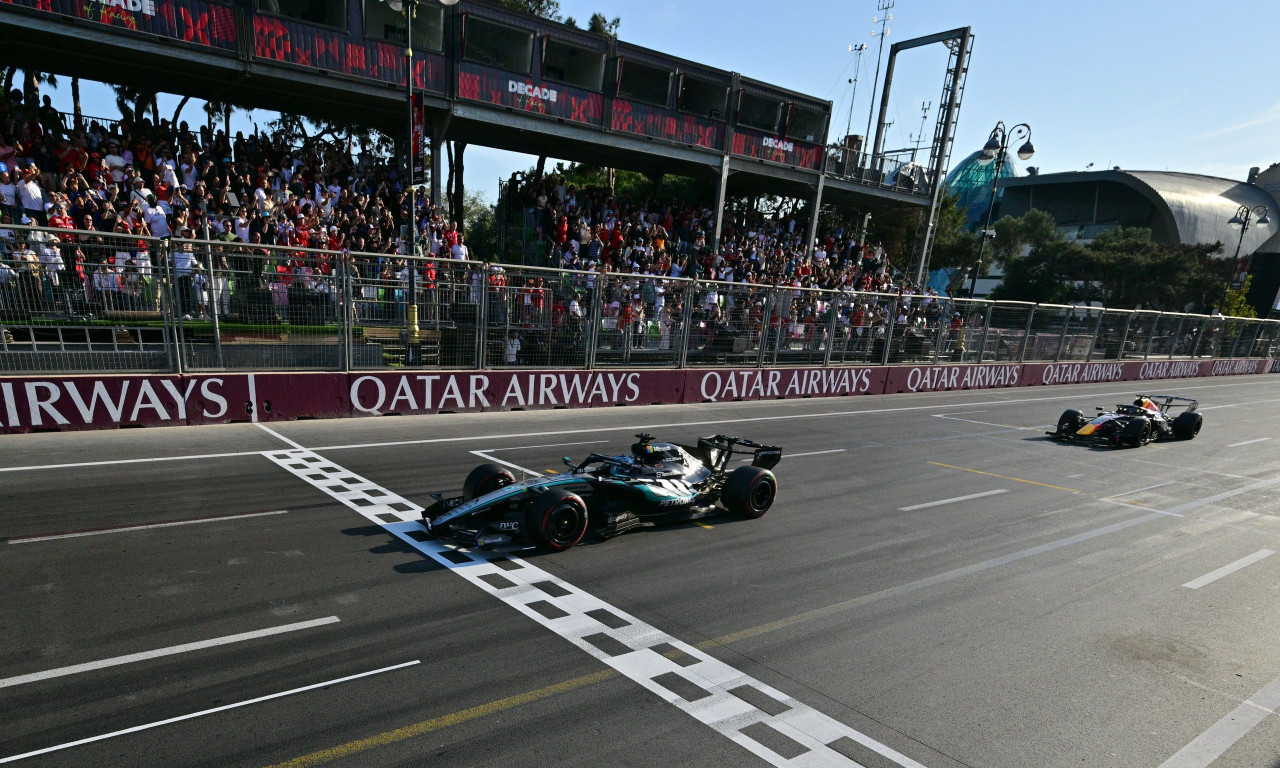 Formula 1: Ο Ράσελ νικητής στο θρίλερ του Μπακού! - Τερμάτισε μόλις 0,1’’ μπροστά από τον Φερστάπεν
