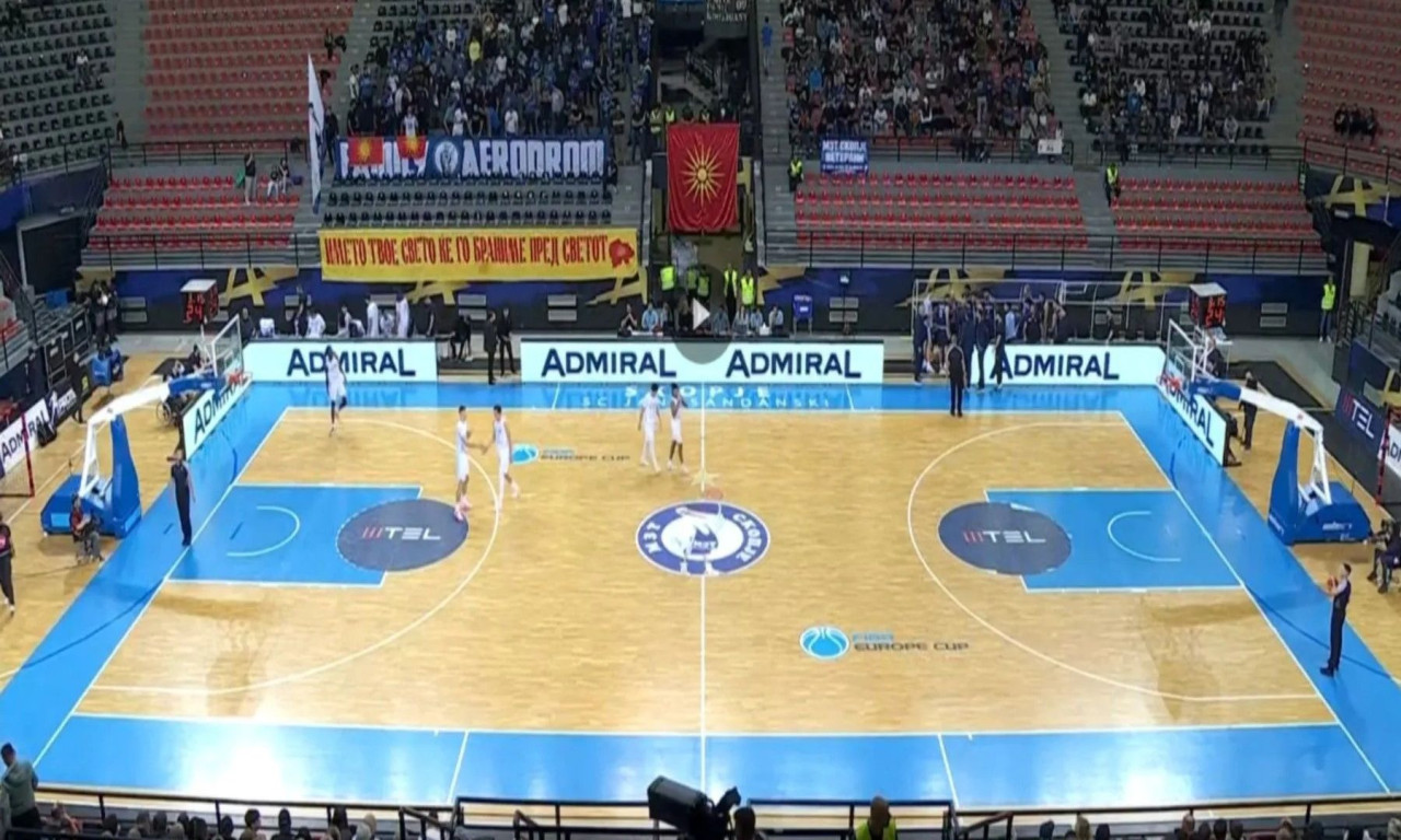 Θρασύτατο πανό των Σκοπιανών στην αναμέτρηση με τον Ηρακλή - Επίσημη καταγγελία από τον «Γηραιό»