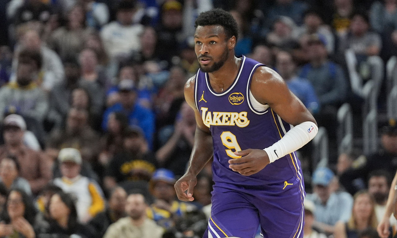 Ενδιαφέρον από άλλες ομάδες του NBA για την περίπτωση του Μπρόνι Τζέιμς