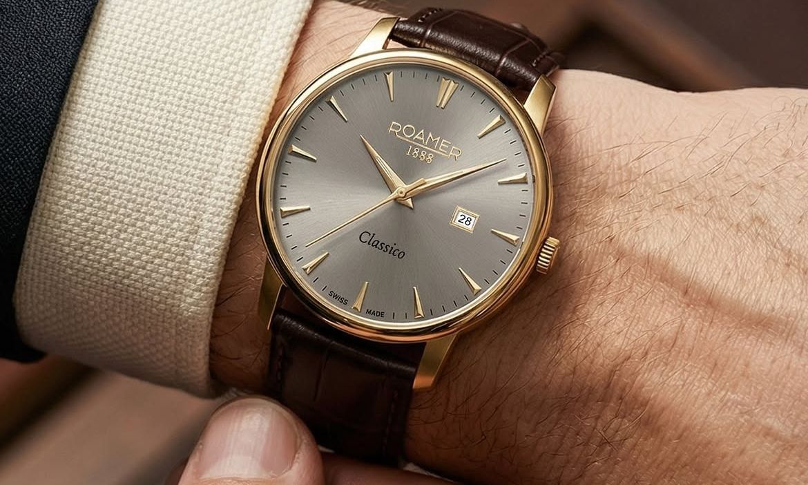 ROAMER: Τι είναι τελικά τα ρολόγια που βλέπουμε στις διαφημίσεις της Ευρωλίγκας;