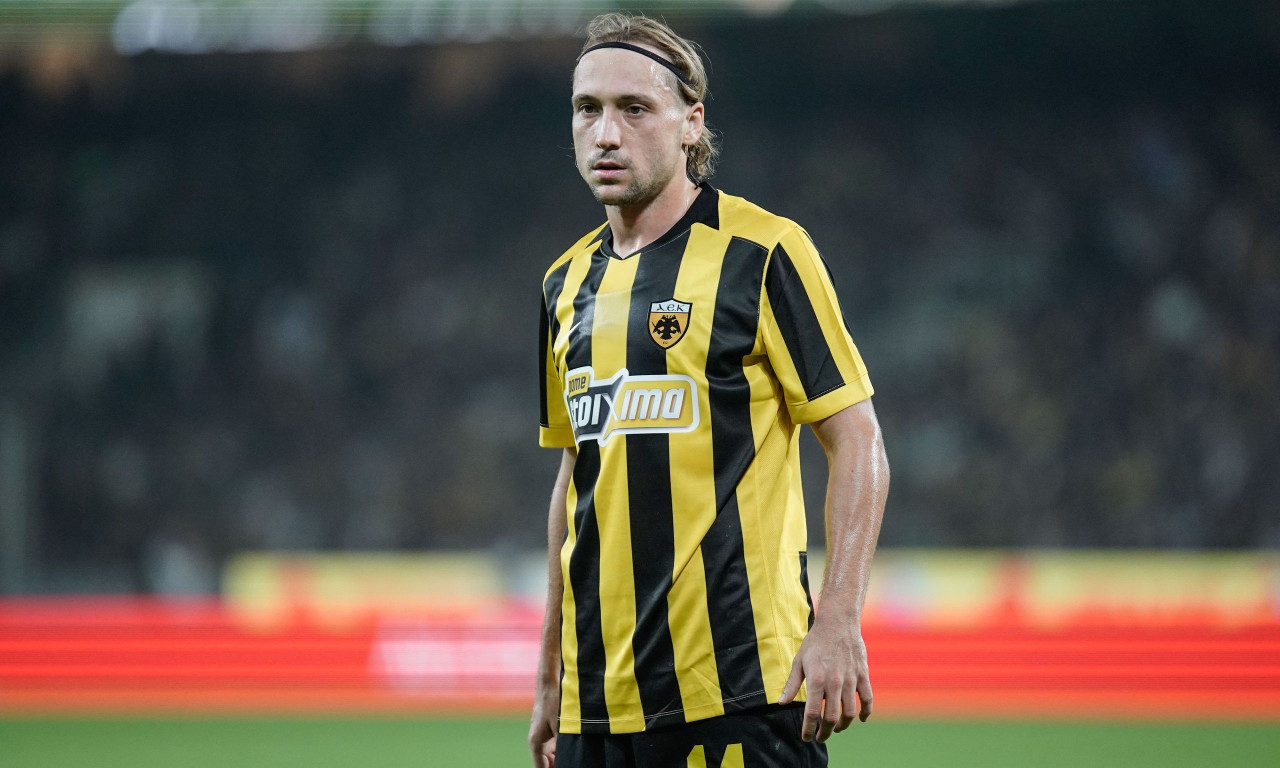 AEK: Συμπλήρωσαν κάρτες Μάγιερ και Ρότα - Χάνουν ένα από τα επόμενα τέσσερα ματς