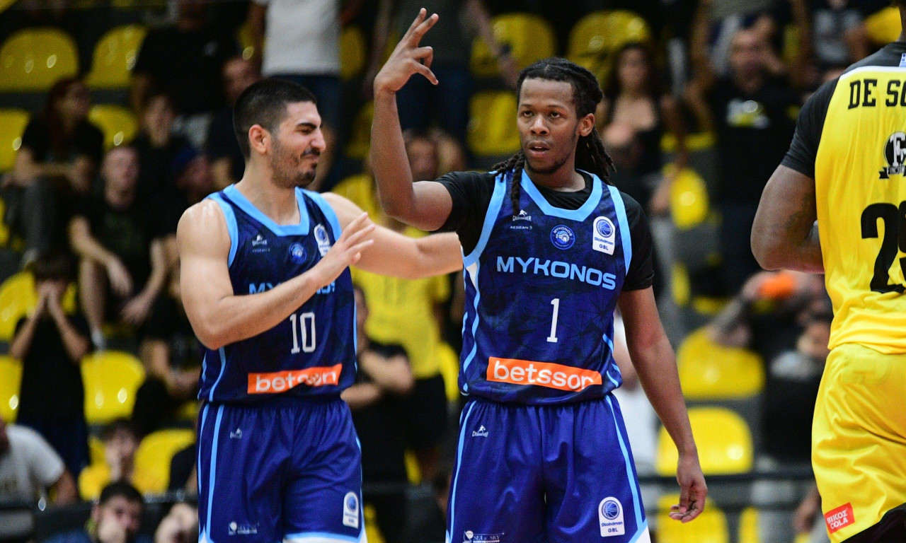 Μαρούσι - Μύκονος 79-82: Πήρε το θρίλερ και το διπλό με φοβερό σόου Άπλμπι